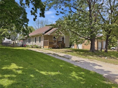 /international/us/1416-alexander-street-chillicothe-mo-110107856701/