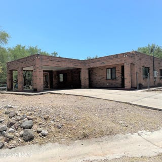 /international/us/411-camino-patio-rio-rio-rico-az-110108413560/