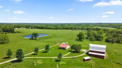 /international/us/fair-grove-mo-110107761574/