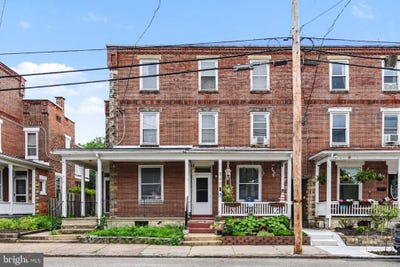 /international/us/310-e-north-street-carlisle-pa-110108659223/