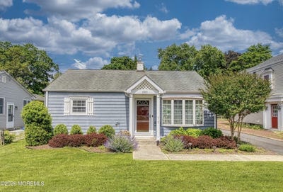 /international/us/385-prospect-avenue-little-silver-nj-110108381754/