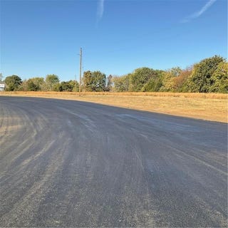 /international/us/tract-1-w-k68-highway-louisburg-ks-110105084165/