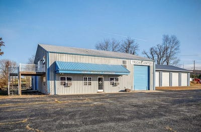 /international/us/2229-bradford-hicks-drive-livingston-tn-110105345350/