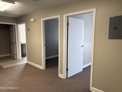 /international/us/15465-oak-lane-gulfport-ms-110104434217/