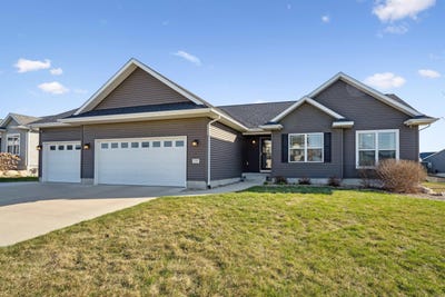 /international/us/1456-audubon-drive-waterloo-ia-110100515935/