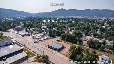 /international/us/1705-university-avenue-hot-springs-sd-110107610936/