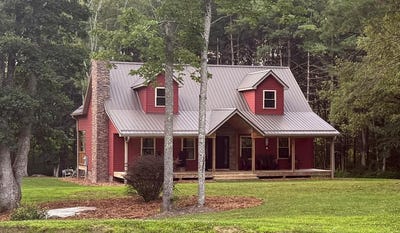 /international/us/204-stanley-street-white-oak-wv-110101040122/