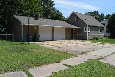 /international/us/170-15th-avenue-north-wisconsin-rapids-wi-110101004270/