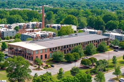 /international/us/300-south-street-simpsonville-sc-110107852429/