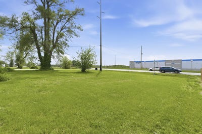 /international/us/2756-n-brookline-avenue-republic-mo-110107982390/