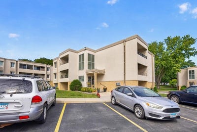 /international/us/1931-viking-drive-nw-rochester-mn-110110323955/