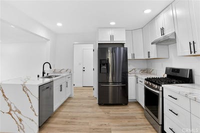 /international/us/13150-millrace-sun-valley-ca-110108480417/