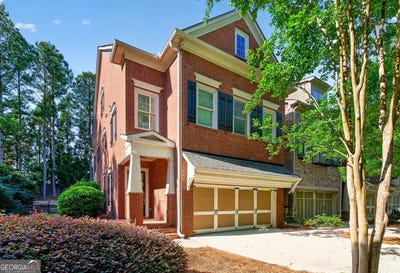 /international/us/66-star-spangled-lane-peachtree-city-ga-110107665778/