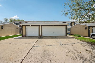 /international/us/641-sundance-drive-bolingbrook-il-110107665436/