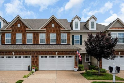 /international/us/1525-scoonie-pointe-drive-chesapeake-va-110108203463/