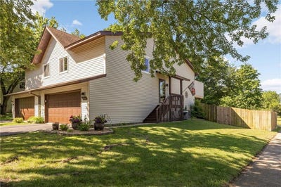 /international/us/6700-doriann-court-eden-prairie-mn-110100831677/