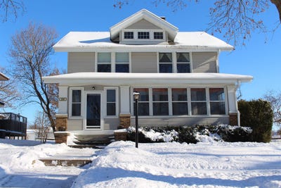 /international/us/308-summit-street-wall-lake-ia-110104196669/