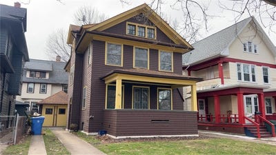 /international/us/397-raines-park-rochester-ny-110098618300/