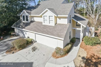 /international/us/52-lake-linden-lane-bluffton-sc-110100476261/