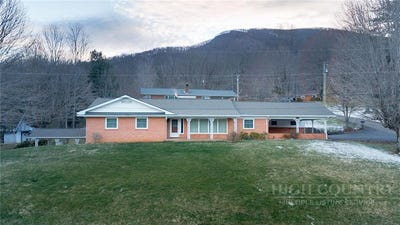 /international/us/119-forest-hill-dr-west-jefferson-nc-110107735658/