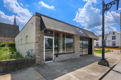 /international/us/335-337-w-broadway-street-frankfort-ky-110108449359/