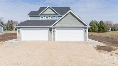 /international/us/118-120-e-ash-lane-milton-wi-110106960805/
