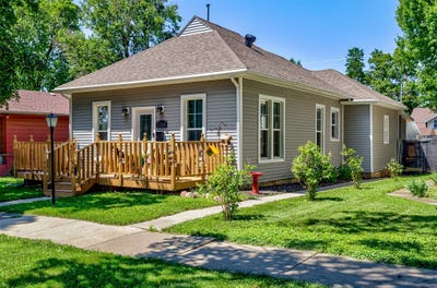 /international/us/1718-otley-avenue-perry-ia-110100634875/