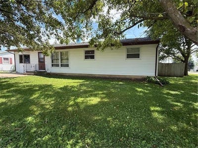 /international/us/202-nelson-court-caledonia-mn-110100563325/