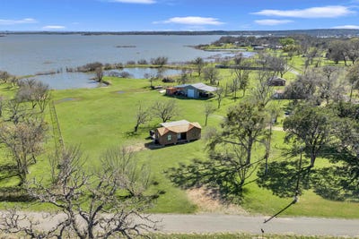 /international/us/1010-county-road-221-tow-tx-110106475066/