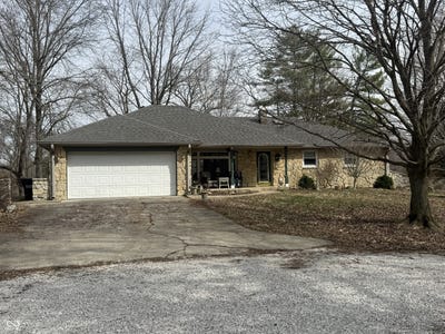 /international/us/10090-n-state-road-75-highway-north-salem-in-110106675059/