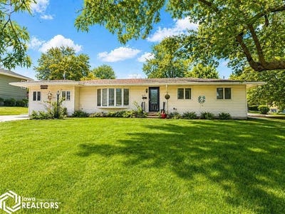 /international/us/704-e-monroe-street-mount-ayr-ia-110108124432/