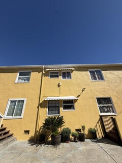 /international/us/23-peroly-ct-oakland-ca-110106536172/