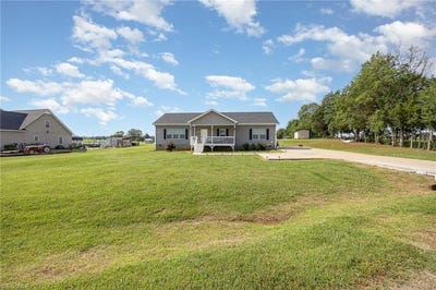 /international/us/1200-woodward-road-mocksville-nc-110100720924/