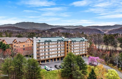 /international/us/820-golf-view-boulevard-pigeon-forge-tn-110119605463/