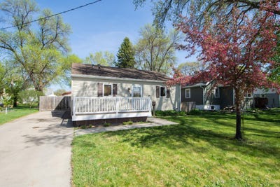 /international/us/906-14th-street-n-moorhead-mn-110109113031/