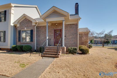 /international/us/313-kensington-court-huntsville-al-110108175994/