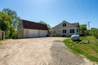 /international/us/n5598-170th-street-elmwood-wi-110108331403/