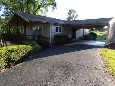 /international/us/133-crystal-drive-lucasville-oh-110108490393/