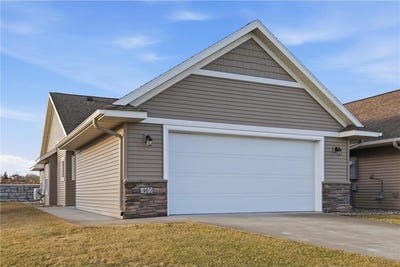 /international/us/465-meadowview-court-paynesville-mn-110106274053/