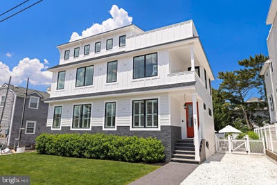 /international/us/27-third-street-beach-haven-nj-110100520221/