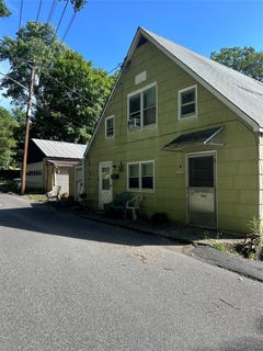 /international/us/51-mearns-avenue-highland-falls-ny-110106727533/