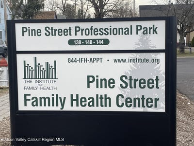 /international/us/138-pine-street-kingston-ny-110098356976/?lang=zh-cn