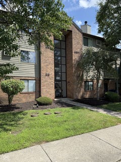 /international/us/4351-village-parkway-circle-w-indianapolis-in-110100971994/
