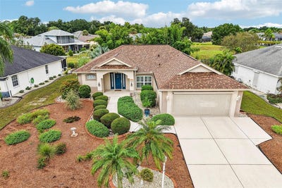 /international/us/2308-e-del-webb-boulevard-sun-city-center-fl-110120577448/