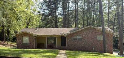 /international/us/1208-randall-street-gadsden-al-110107960323/