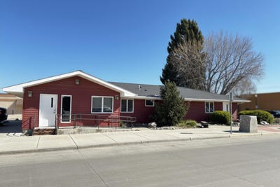 /international/us/lease-206-n-brooks-street-sheridan-wy-110107637295/