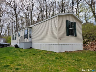 /international/us/301-buddington-road-lot-54-groton-ct-110107716723/