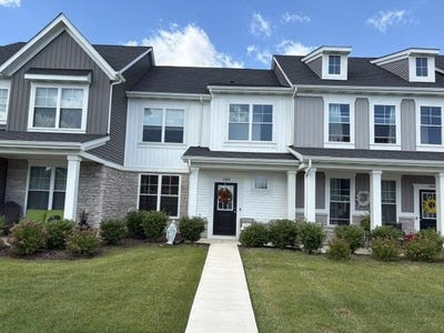 /international/us/11844-kentucky-street-crown-point-in-110108919340/