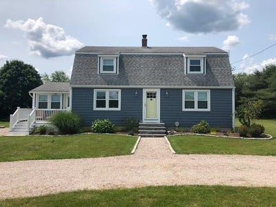 /international/us/71-crosspatch-road-charlestown-ri-110104634699/