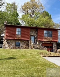 /international/us/213-hillcrest-bluefield-va-110107749207/
